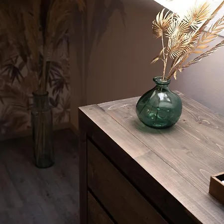 Chambre D'hote De L'auberge De La Fruitiere Oda ve Kahvaltı Vers (Ain)