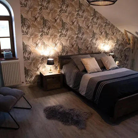 Chambre D'hote De L'auberge De La Fruitiere * Vers (Ain)